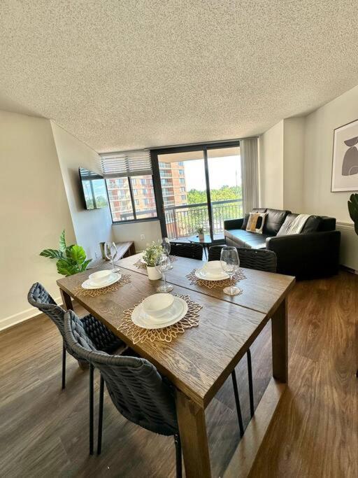 Incredible Apartment With Rooftop In Pentagon City Arlington Buitenkant foto